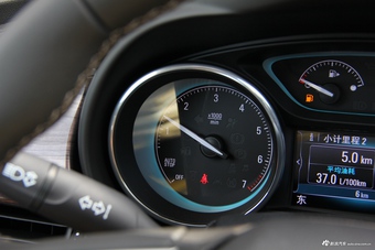 2017款昂科威2.0T自动四驱精英型28T