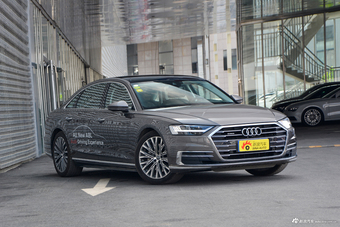 2018款奥迪A8L 3.0T自动55 TFSI quattro豪华型