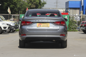 2018款北汽绅宝D50 1.5L手动尊贵智驾版