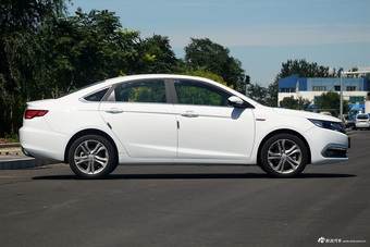 2017款吉利帝豪GL 1.3T自动尊贵型