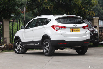 2017款海马S5强动力版1.5T自动豪华型