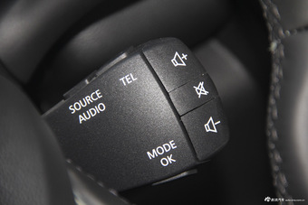 2016款科雷嘉2.0L自动四驱至尊版