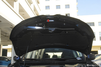 2016款科雷嘉2.0L自动四驱至尊版