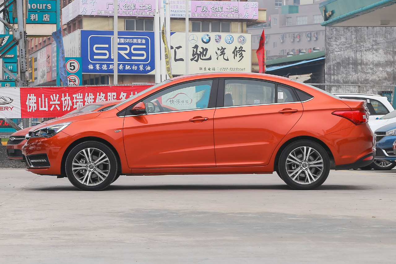 2017款艾瑞泽5 SPORT 1.5T手动豪华版