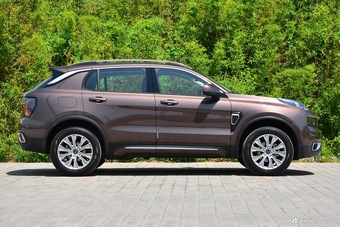 2018款领克01 2.0T自动两驱型+版