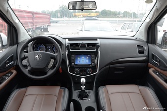 2016款东风风行F600  1.5T手动豪华型