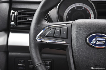 2015款雄师F22 1.9T手动两驱柴油豪华型