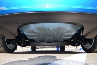 2016款腾势荣耀版