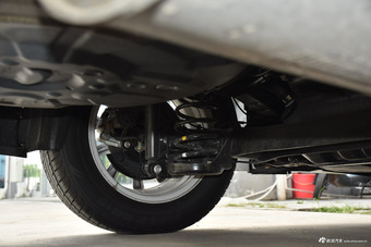 2015款众泰Z500 1.5T 自动豪华型 慕尼黑