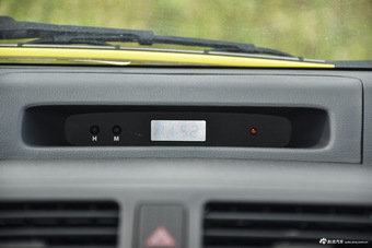 2014款雨燕1.5L自动时尚型