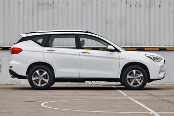 2017款哈弗M6 1.5T自动都市型