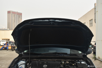 2017款马自达3昂克赛拉 三厢 2.0L 自动尊贵型