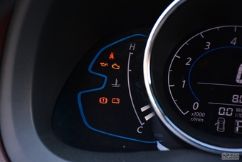 2017款启辰M50V 1.6L自动XV尊享版