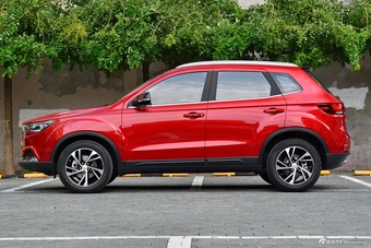 2019款奔腾X40 1.6L自动互联智享型