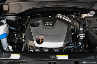 2017款全新胜达2.0L自动两驱智能型7座