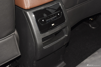 2017款斯威X7 1.5T自动智尊型