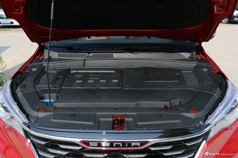 2018款森雅R9 1.2T手动豪华智尚型图片