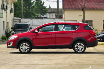 2016款风神AX3 1.5L自动尚酷型