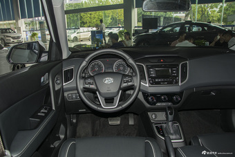 2017款现代ix25 1.6L自动智能型