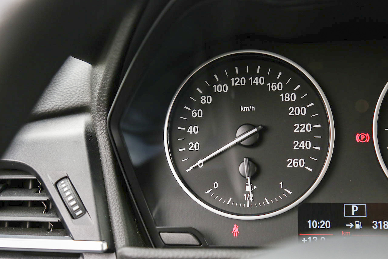 2015款宝马2系Gran Tourer 218i 1.5T自动运动设计套装