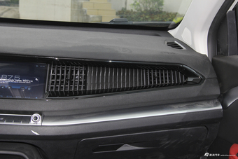 2018款哈弗H2s 1.5T手动舒适型 蓝标