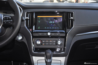 2016款荣威RX5 20T自动两驱旗舰版