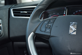 2016款DS 4S 1.6T自动智享版THP160