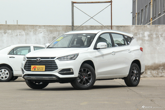 2019款比亚迪宋1.5TI自动智联越动型