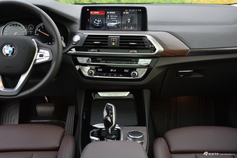 2018款宝马X3 xDrive28i 豪华套装