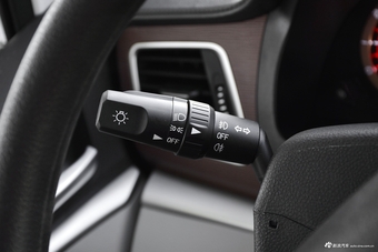 2018款菱智M5 1.6L手动7座舒适型