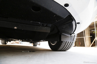 2015款福睿斯1.5L自动时尚型