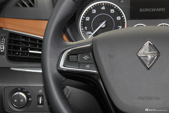 2018款宝沃BX7 2.0T自动28T两驱豪华型5座