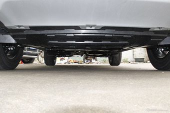 2016款瑞虎7 2.0L自动耀臻版