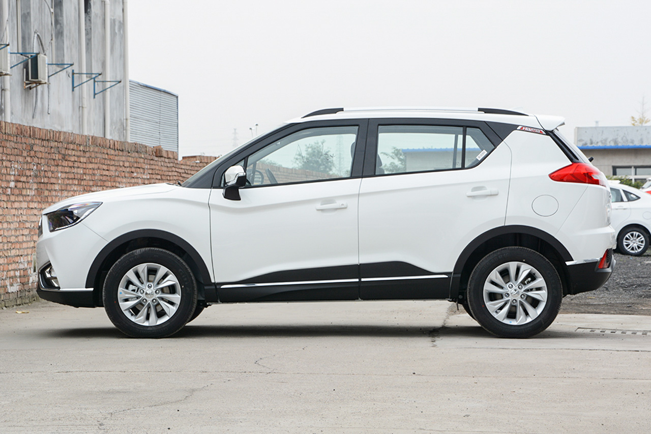 2018款海马S5青春版 1.6L手动豪华型