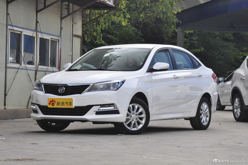 2016款悦翔V7 1.6L自动乐享型国V