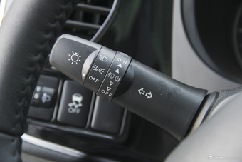 2018款欧蓝德2.0L自动两驱荣耀版5座