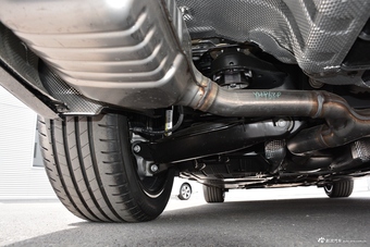 2018款奔驰E级改款2.0T自动 300L 时尚型