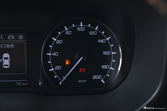 2018款欧尚X70A 1.5L手动豪华型