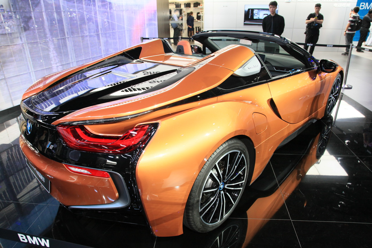 宝马i8新能源