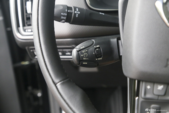  2017款雪铁龙C6改款1.8T自动豪华型380THP