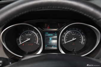 2016款传祺GS5 Super 1.8T自动两驱周年纪念版