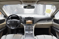 2017款林肯大陆3.0T自动四驱总统版