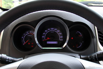 2017款黄海N1S加长型 2.8T手动柴油两驱运动版JE493ZLQ4CB