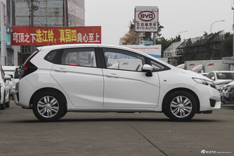 2016款飞度1.5L自动CVT LX舒适型