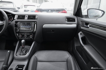 2018款速腾1.2T DSG臻享版180TSI