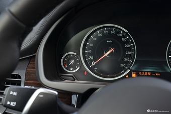 2018款宝马X6 3.0T自动xDrive35i M运动豪华型