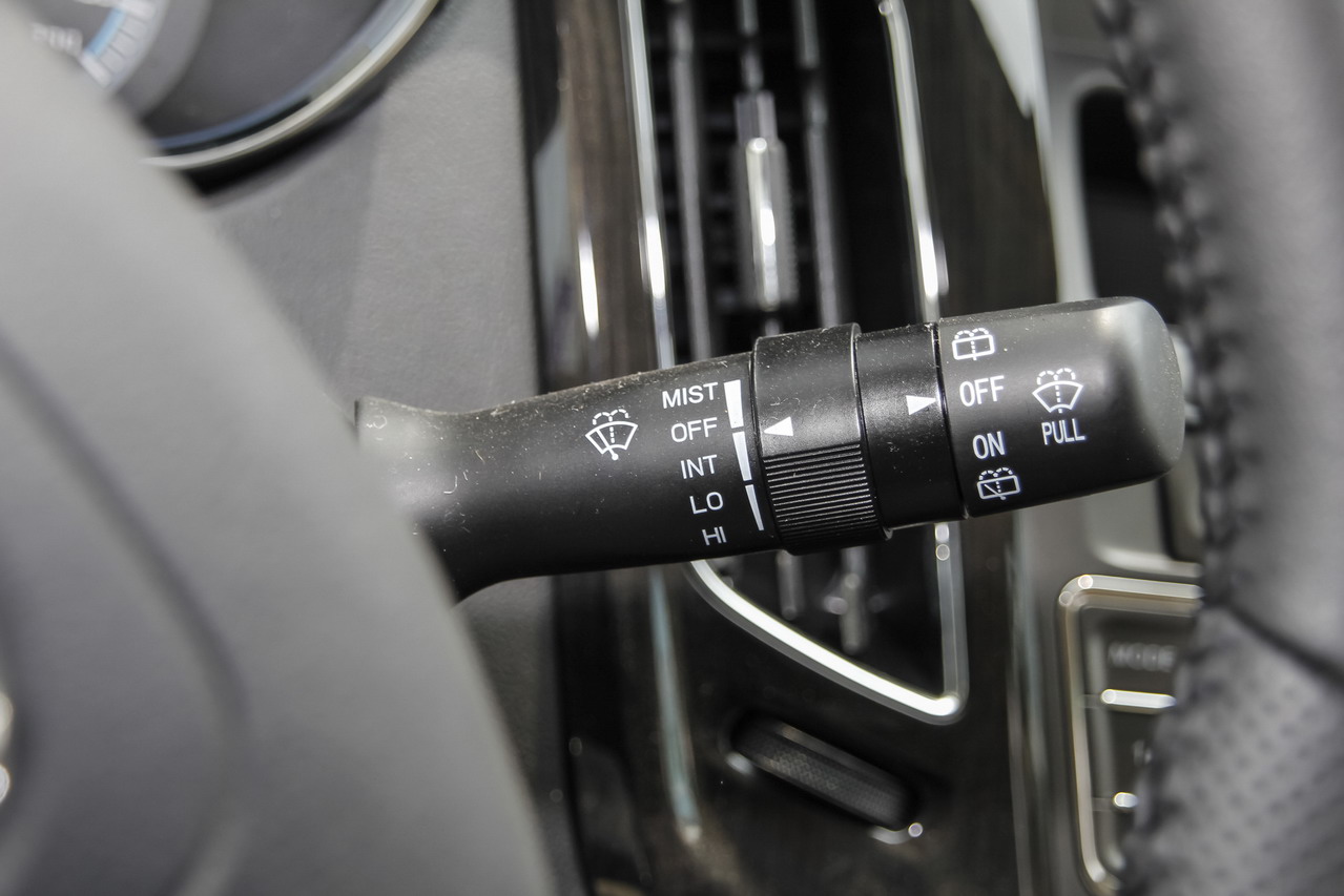 2016款英致G3 1.5L手动精英版