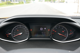 2017款标致4008 1.6T自动350THP舒适版