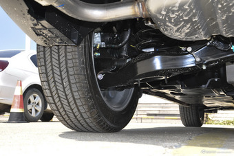 2018款马自达CX-4 2.5L自动四驱蓝天激情版