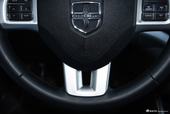 2013款酷威2.4L自动尊尚版